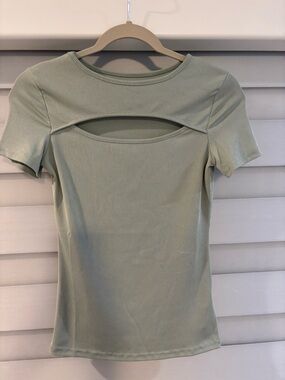 Women’s Short Sleeve Cutout Ribbed Top - Sage Green